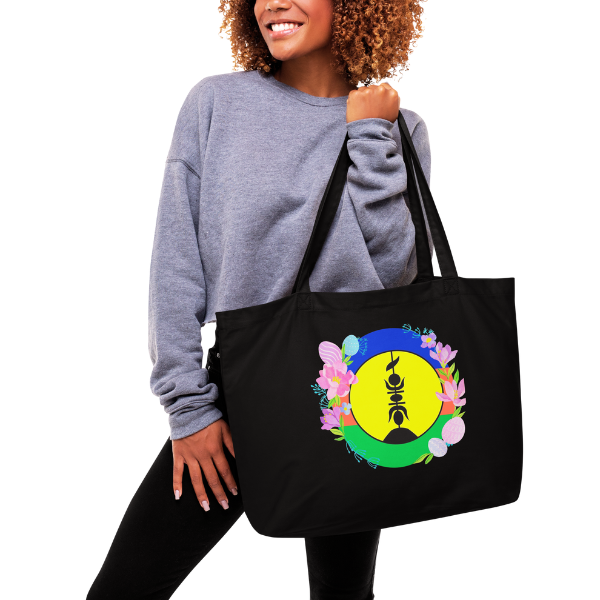 Grand tote bag bio aux teintes emblématiques de la culture kanak.