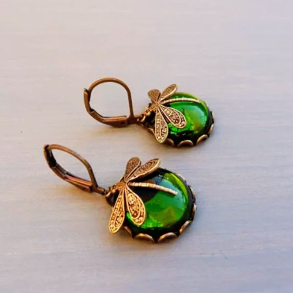 Boucles d'Oreilles Libellule en Pierre de Lune