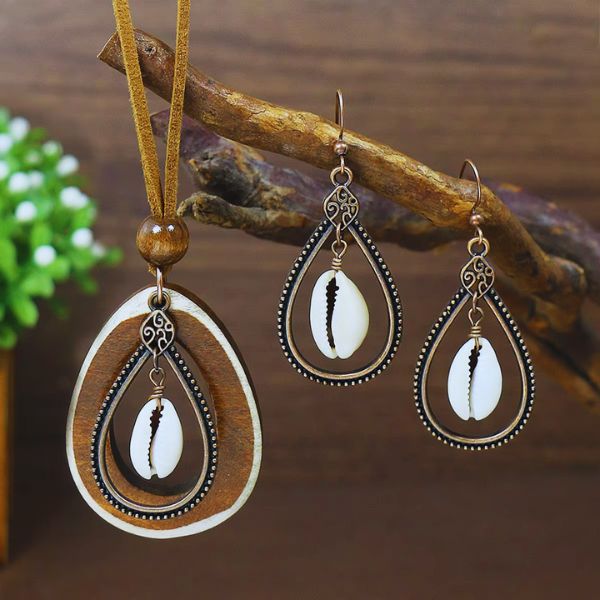 Parure Boucles d'Oreilles en Forme de Goutte d'Eau et Collier Pendentif