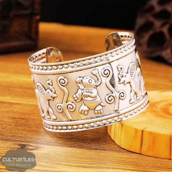 Bracelet manchette "Bermuda Beachcomber"