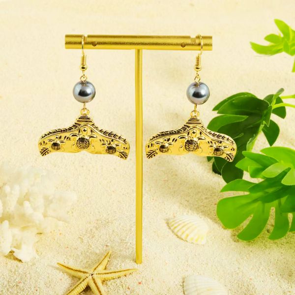 Boucles d’Oreilles Queue de Baleine