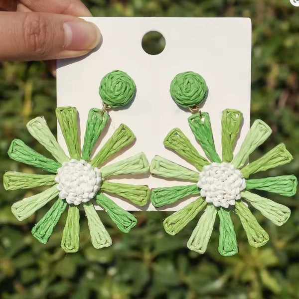 Boucles d’Oreilles Fleur en Raphia – Élégance Naturelle - Fait Main (Copie)
