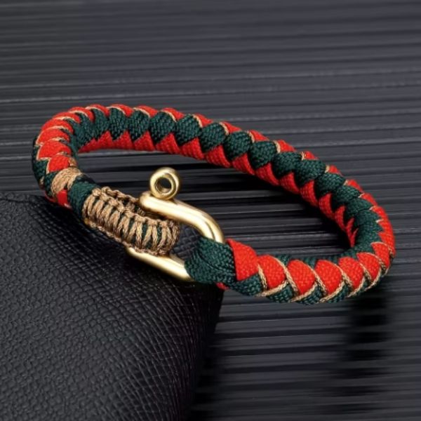 Bracelet Design Unisexe avec Fermoir en U – Élégance brute & style affirmé
