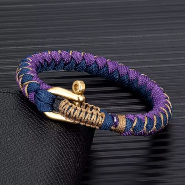 Bracelet Design Unisexe avec Fermoir en U – Élégance brute & style affirmé