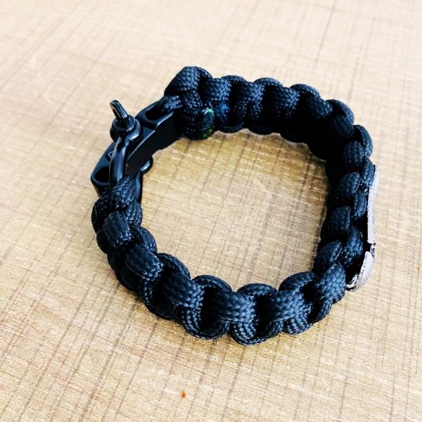 Bracelet Hei Matau Maori – La Force des Ancêtres