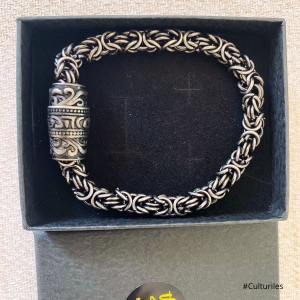 Bracelet Maori Homme en Acier Inoxydable – Élégance et Symbole Tribal