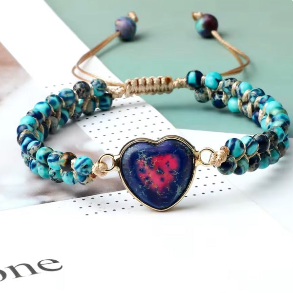 Bracelet Macramé avec Pierre en Cœur – Élégance Tressée et Symbolique Féminine