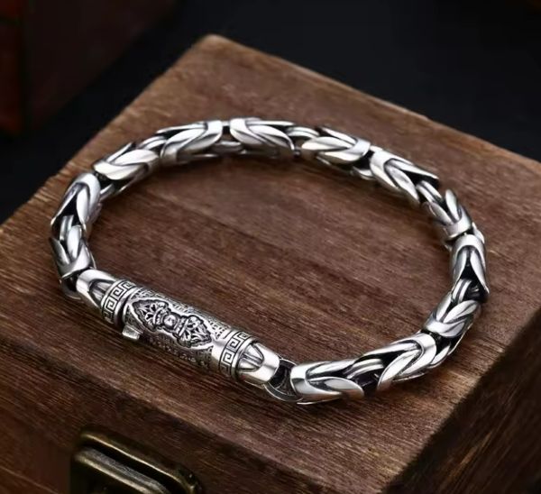 Bracelet Maori Femme – Élégance Géométrique & Esprit Culturel