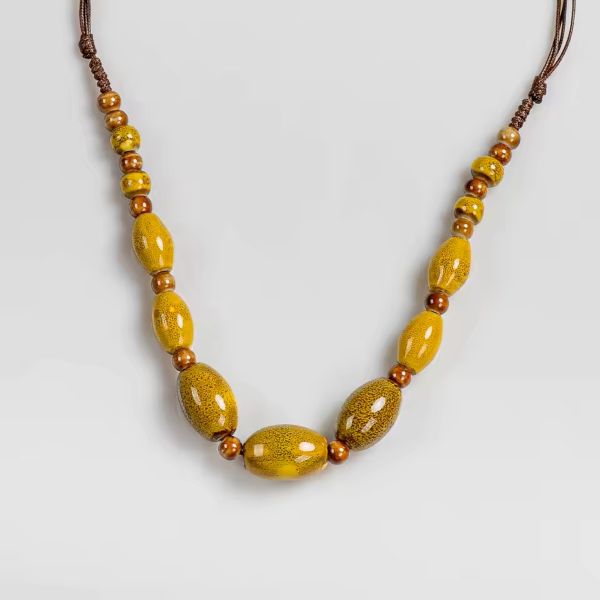Colliers Pendentifs en perles Céramique – Élégance Artisanale de Martinique