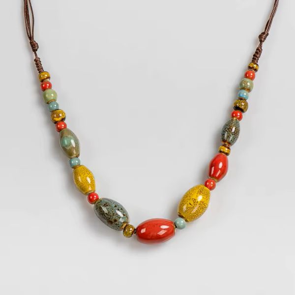 Colliers Pendentifs en perles Céramique – Élégance Artisanale de Martinique