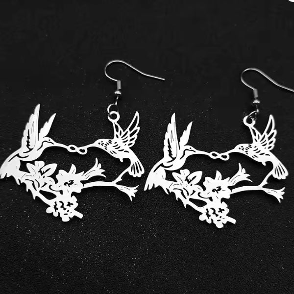 Boucles d’Oreilles Colibris pour Femmes – Élégance et Symbole des Caraïbes