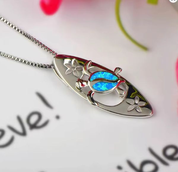 Collier Tortue Bleue – Bijou Tendance Femme