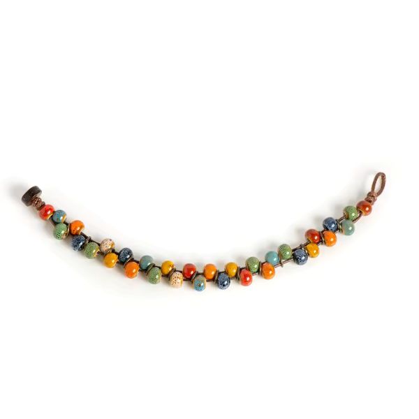 Bracelet en Perles de Céramique – Couleurs et Charme de Martinique