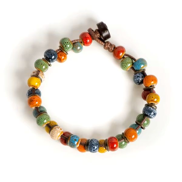 Bracelet en Perles de Céramique – Couleurs et Charme de Martinique