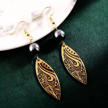 Collection de Boucles d’Oreilles Héritées des Traditions Polynésiennes 🌊✨