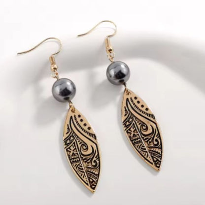 Collection de Boucles d’Oreilles Héritées des Traditions Polynésiennes 🌊✨