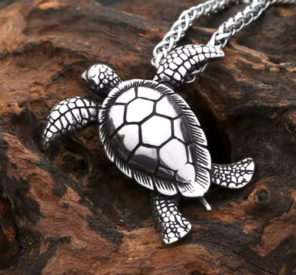 Collier Pendentif Tortue – Symbole de Sagesse et de Longévité