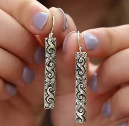 Boucles d’Oreilles Hawaïennes – Motifs Tribaux  - en Acier Inox
