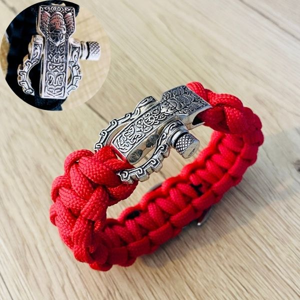 Bracelet Hei Matau Maori Rouge – Bracelet Protecteur Inspiré de la Culture et de l’Artisanat Océanien