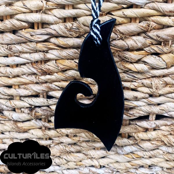 Collier Pendentif Hei Matau Maori - Collier de protection - Polynésie / Nouvelle Zélande