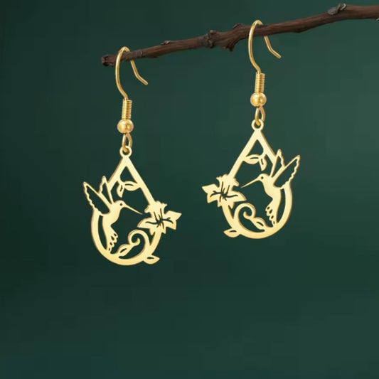 Boucles d’Oreilles Antillaises Pendantes – Colibri des Îles