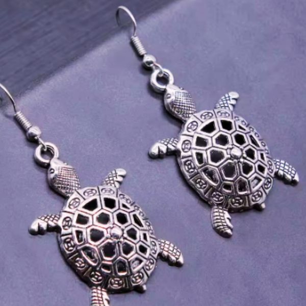 Boucles d’Oreilles Tortue – Symbole de Sagesse et de Protection