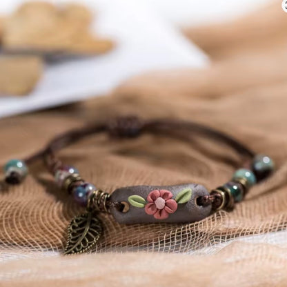 Bracelet Céramique Tressé à la Main – Charme Ethnique et Esprit Moderne
