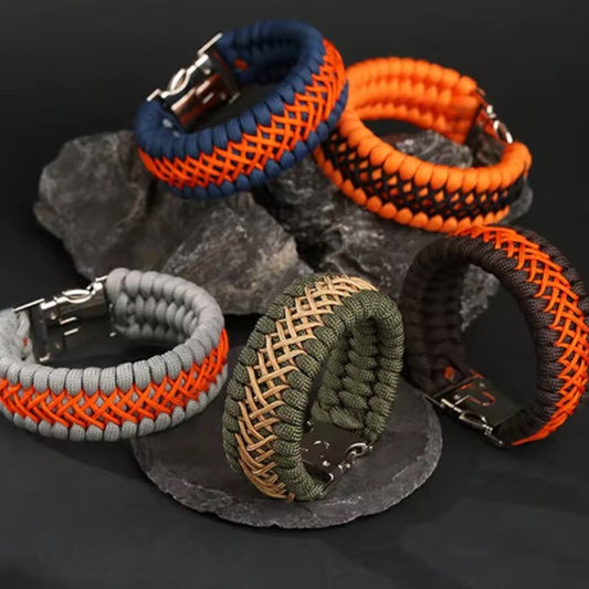 Bracelet Paracorde Tressé à 7 Cœurs – Style Vintage