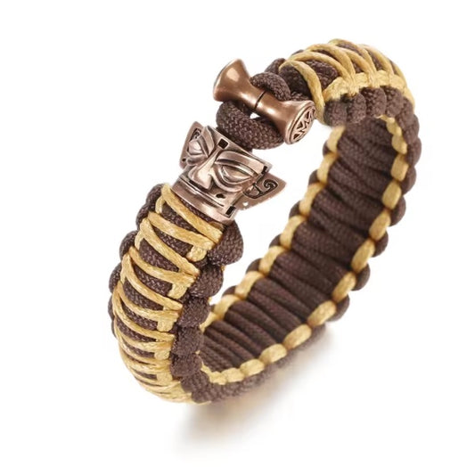 Bracelet Tressé Artisanal – L’élégance au naturel