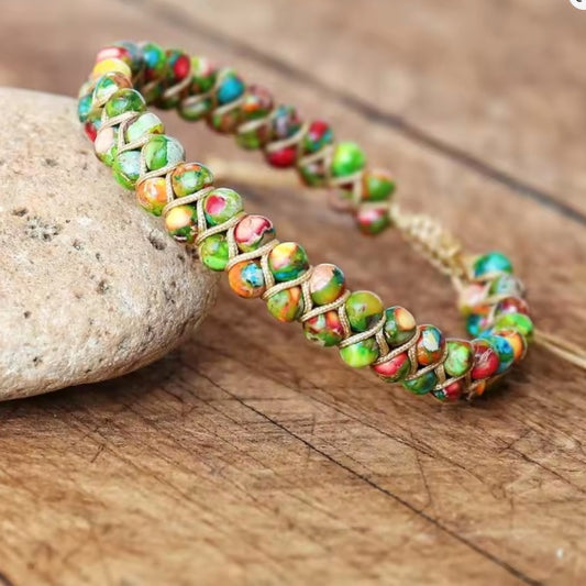 Bracelet Classique en Pierres Naturelles – Élégance Discrète et Tressage Fait Main