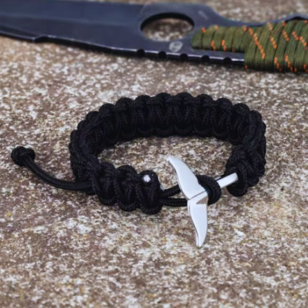 Bracelet Paracorde Queue de Baleine – Symbole de Force et de Liberté