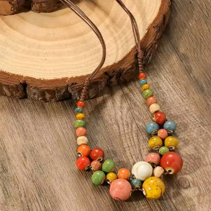 Collier en Céramique Colorée – Élégance Ethnique Made in Martinique