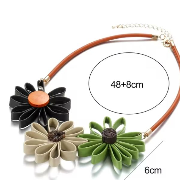 Collier en cuir : Le collier fleur de soleil qui vous sublimera par Creatiz Martinique
