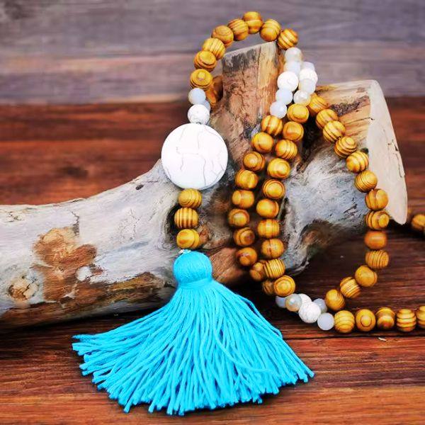 Sautoir en Perles de Bois - Création Artisanale par Valérie Vestal, Guadeloupe