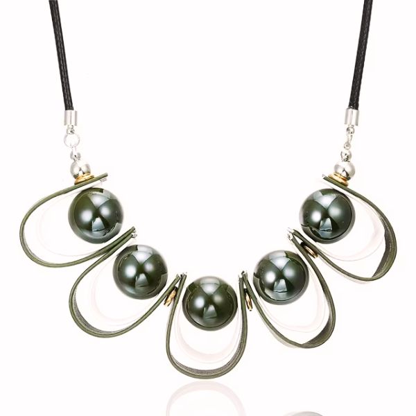 Collier Pendentif Perles colorées - Création Artisanale par Creatiz, Martinique