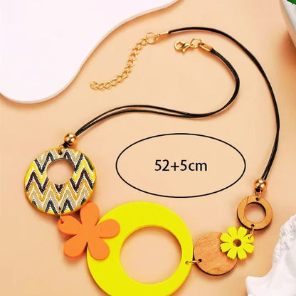 Collier Pendentif en bois noir naturel - Création Artisanale par Creatiz, Martinique