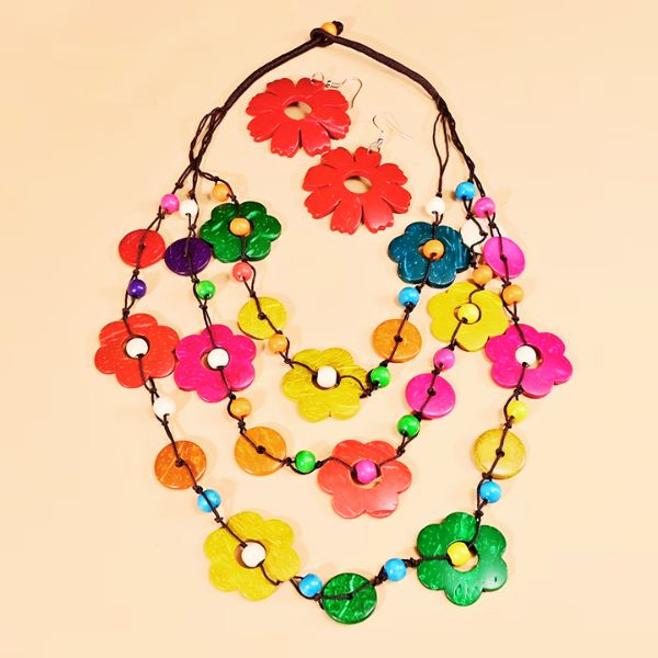 Collier Sautoir en  Bois - Création Artisanale par Creatiz, Martinique