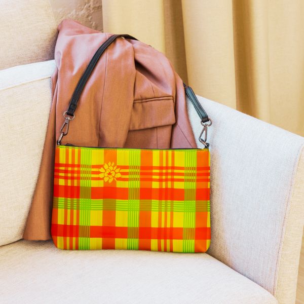 Sac Bandoulière Design Madras : Confort et Élégance au Quotidien
