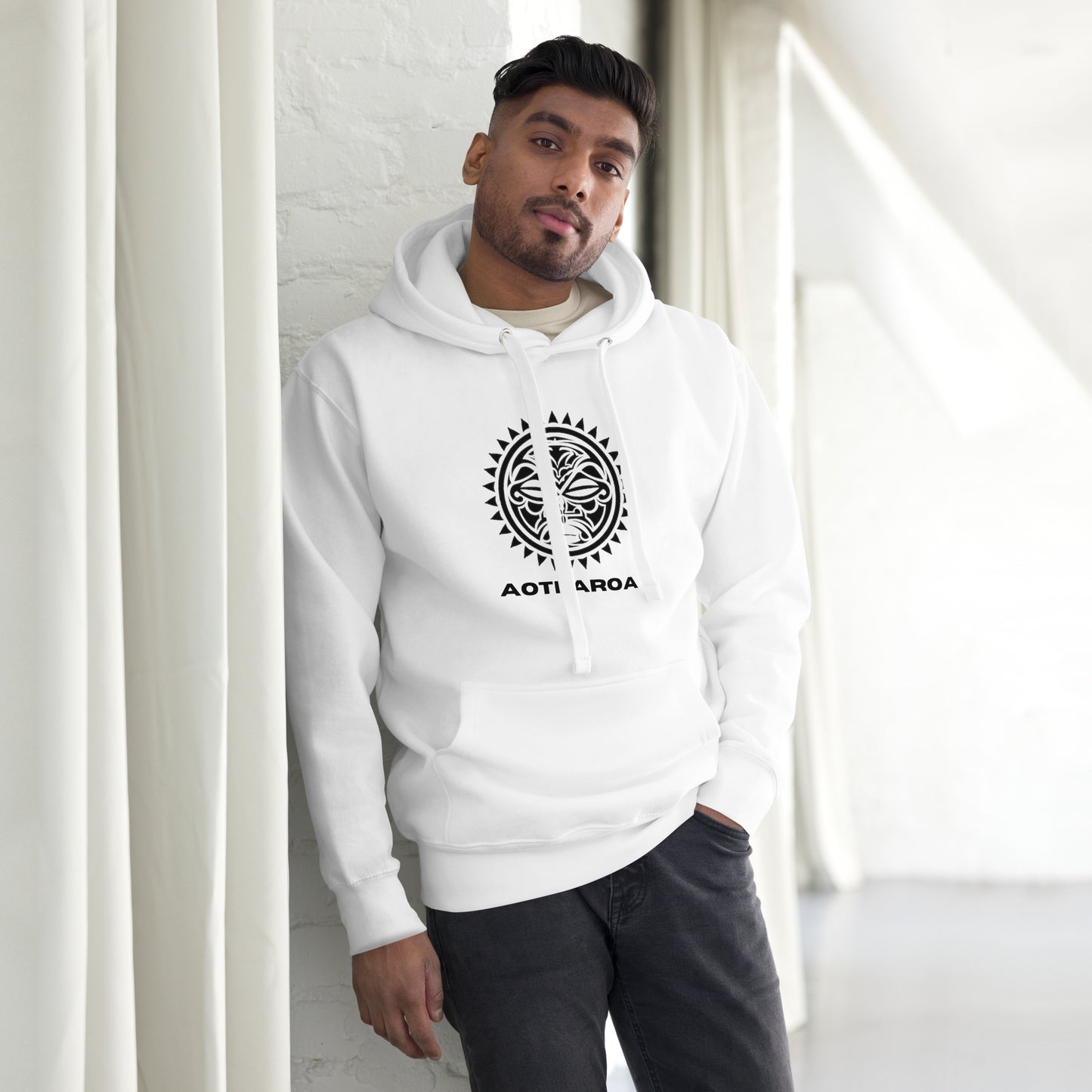 Sweat Shirt  à capuche Blanc pour Homme - Visage Maori  - AOTEAORA